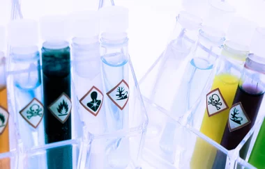 Ochrana zamestnancov pred rizikami súvisiacimi s expozíciou chemickým faktorom pri práci